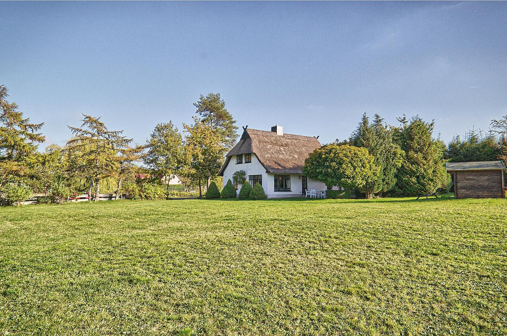 Reetdachhaus Mit Grossem Garten Und Kamin Marlow Buitenkant foto